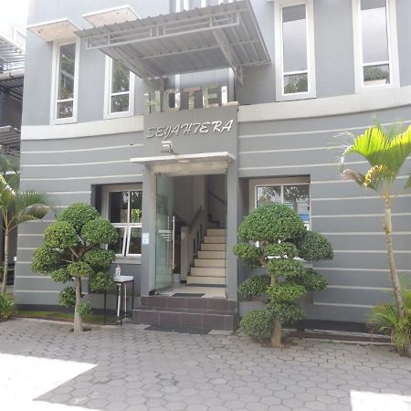 Hotel Sejahtera Kebumen Exterior foto