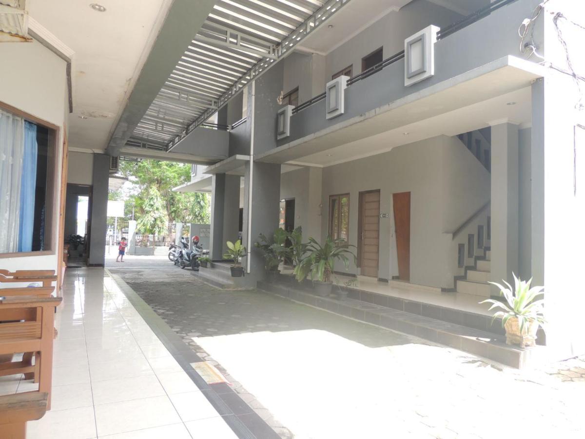 Hotel Sejahtera Kebumen Exterior foto