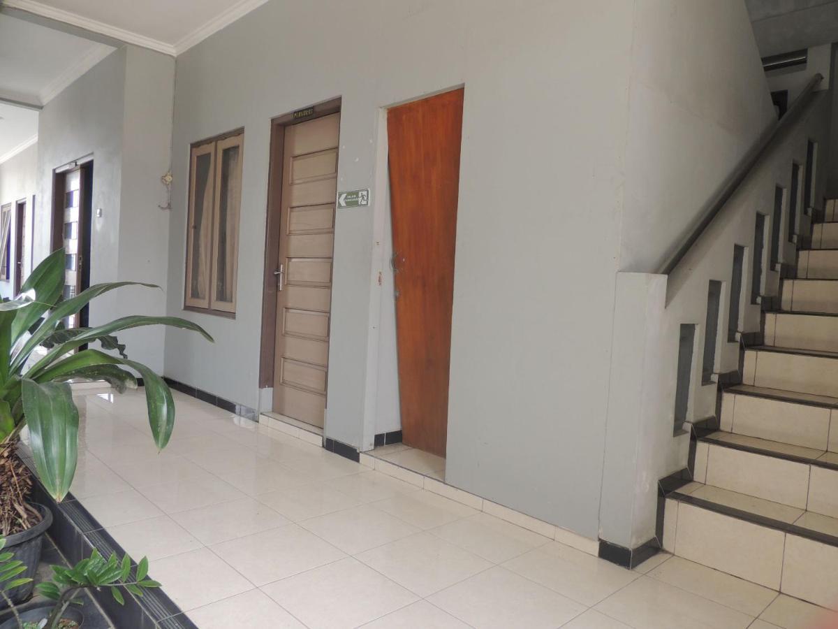 Hotel Sejahtera Kebumen Exterior foto