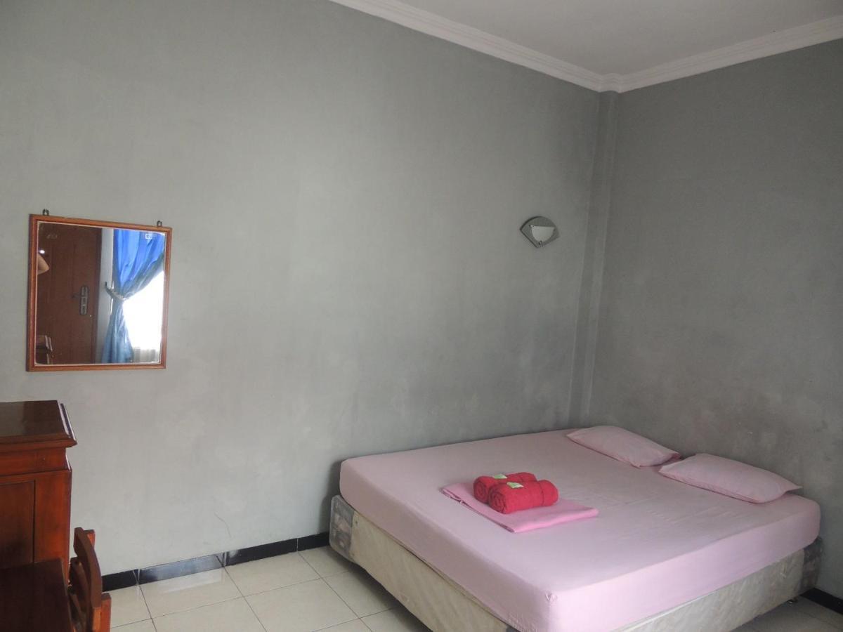 Hotel Sejahtera Kebumen Exterior foto